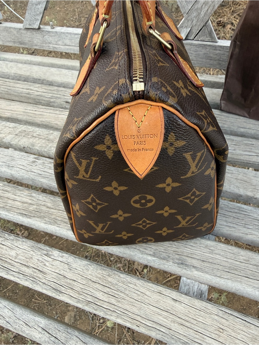 Authentic Louis Vuitton Monogram Speedy 25 - Picture 9 of 15